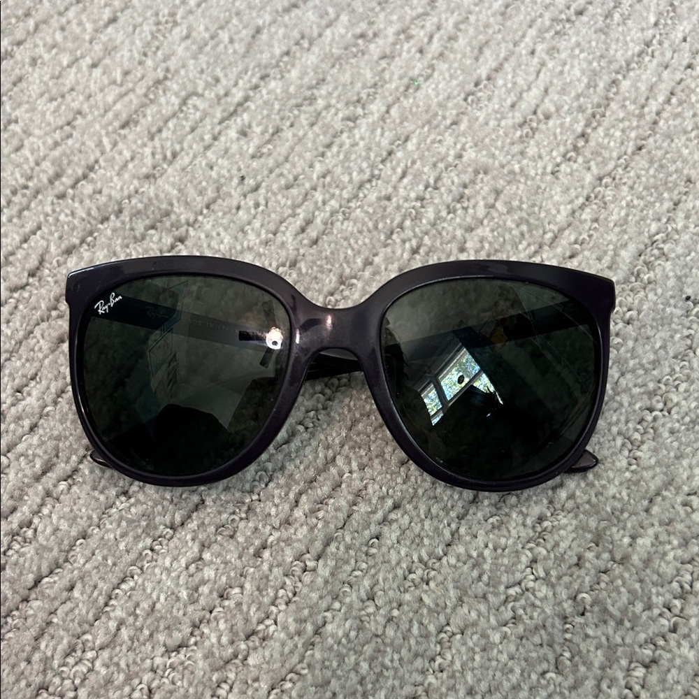 Ray-Ban Purple Women's Sunglasses